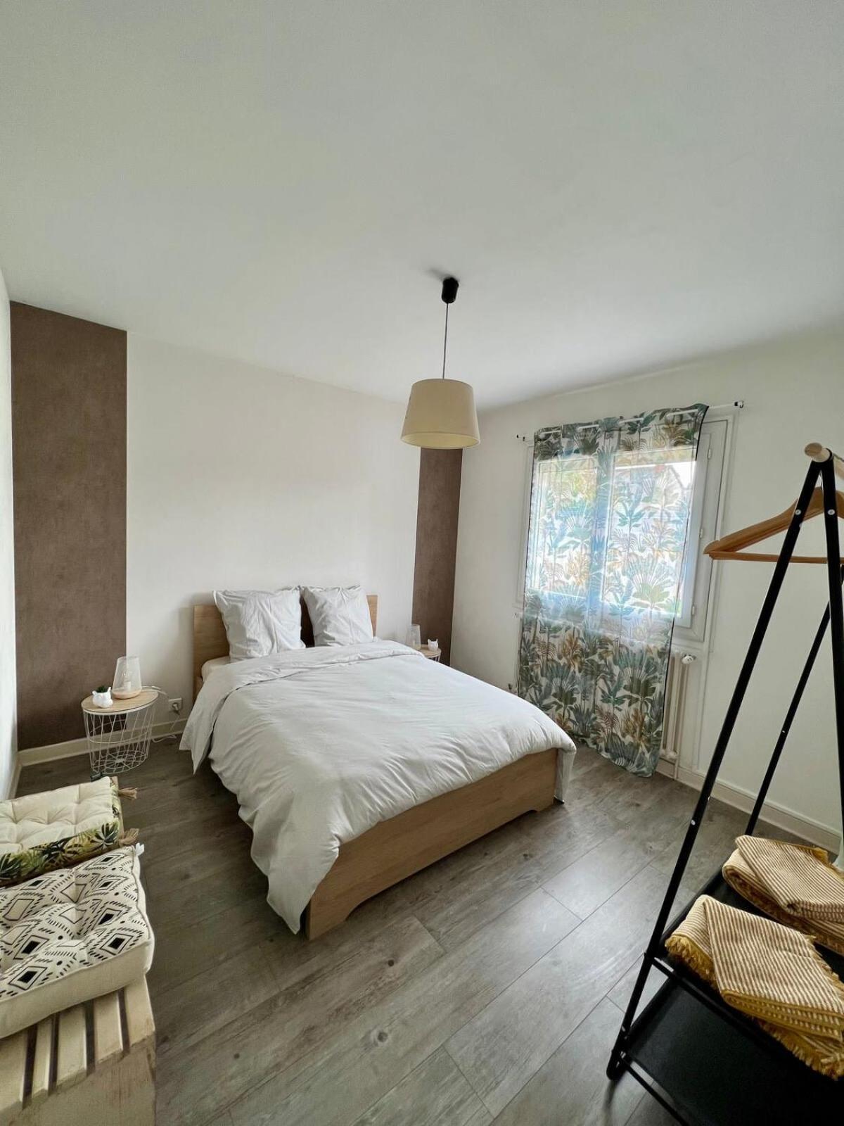 Casa Viallatoux - Proche Centre - Parking Gratuit Brive-la-Gaillarde Ngoại thất bức ảnh